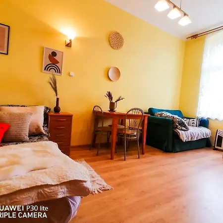 Apartament Kawalerka 1 Pokój W Centrum Apartament In Center Of * Bytów